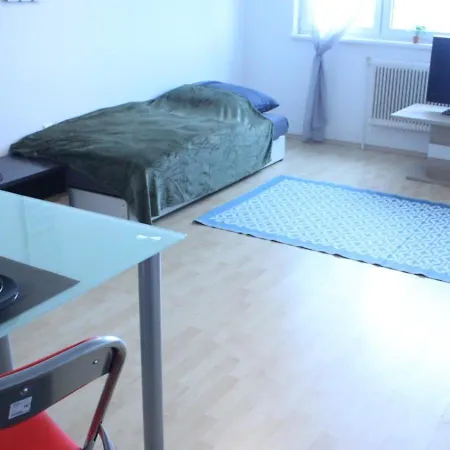 35 Square Meter *